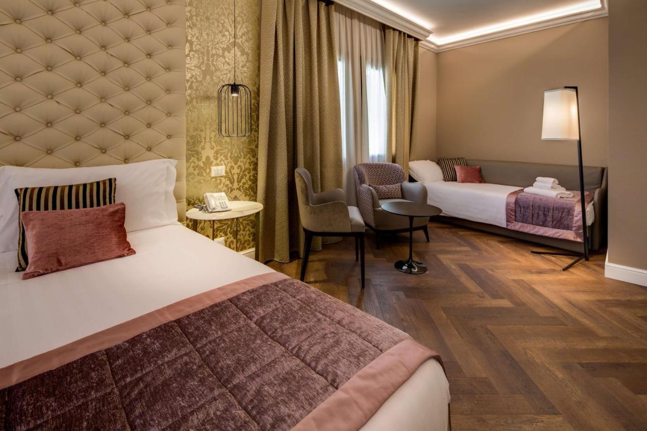 Deluxe con Divano-Letto